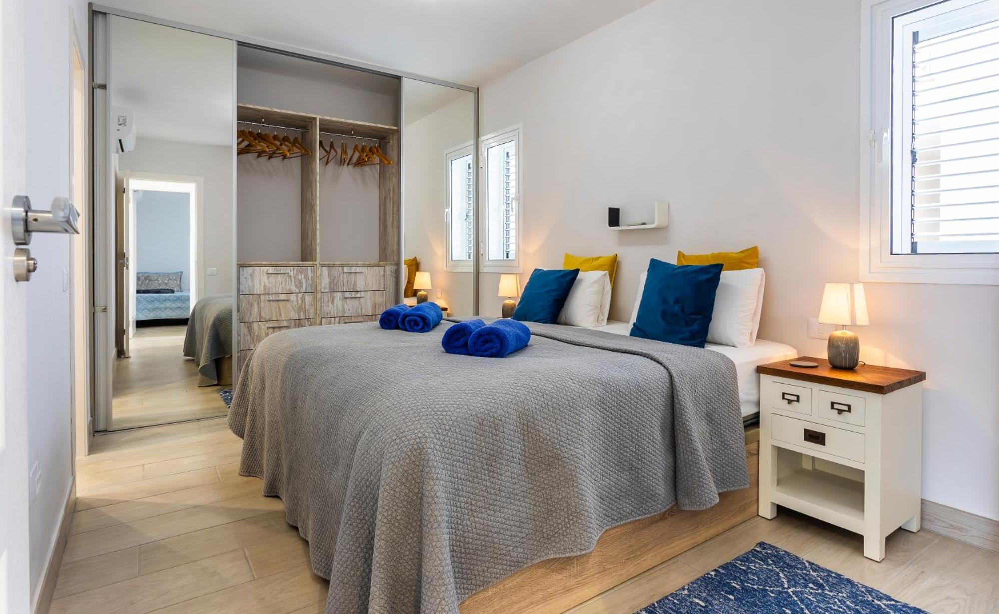 Ocean Panorama - 3 Ac Bedrooms, Private Garage, New Pool, 2 Bathrooms, Tv Channels Acantilado de los Gigantes Luaran gambar